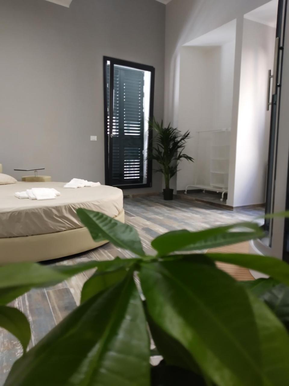 Dimora "I Santi Patroni" Lejlighedshotel Lecce Eksteriør billede
